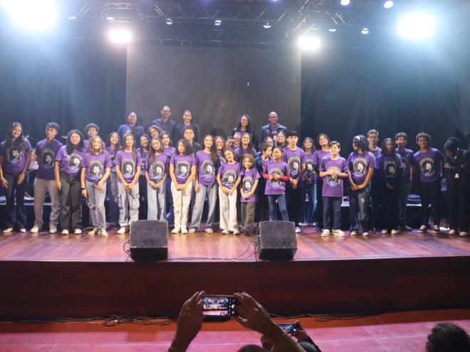 Ao todo, 45 alunos mostraram talentos nos cursos de teatro e música