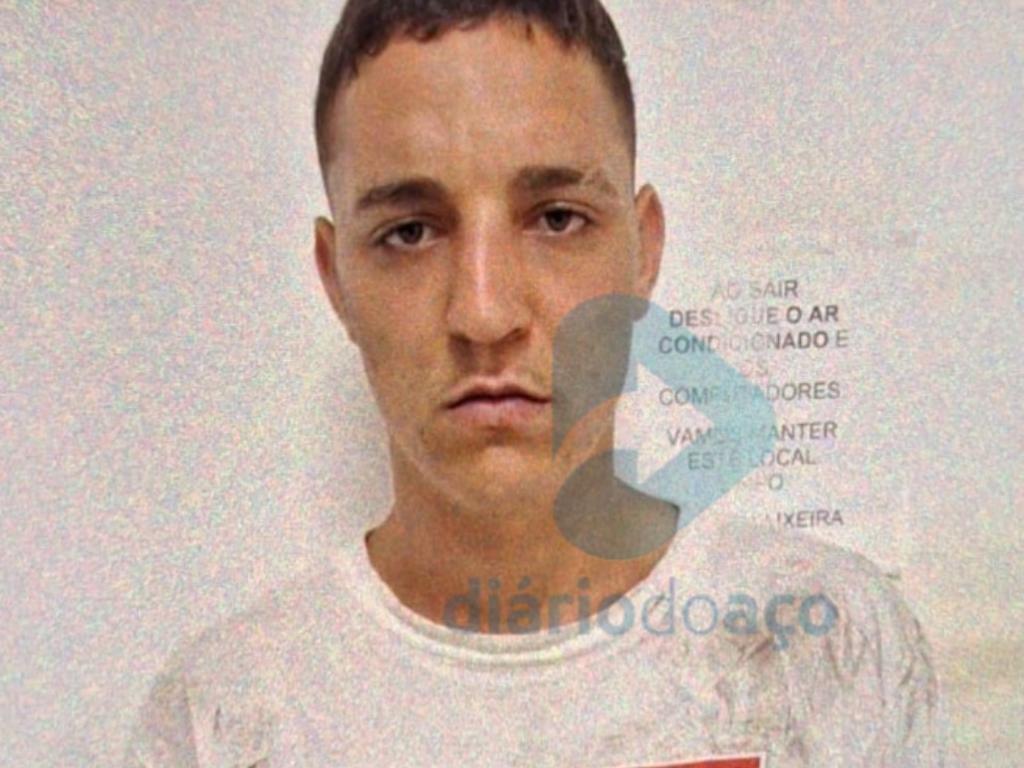 Anderson de Paula Souza tem 22 anos