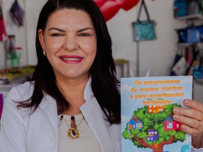 Cleidilene revela que diariamente é preciso lembrar aos alunos sobre a restrição