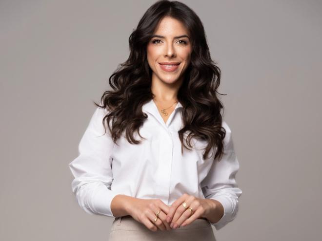 Bruna Cotta explica que a cirurgia é considerada muito agressiva, com riscos que superam qualquer benefício estético  