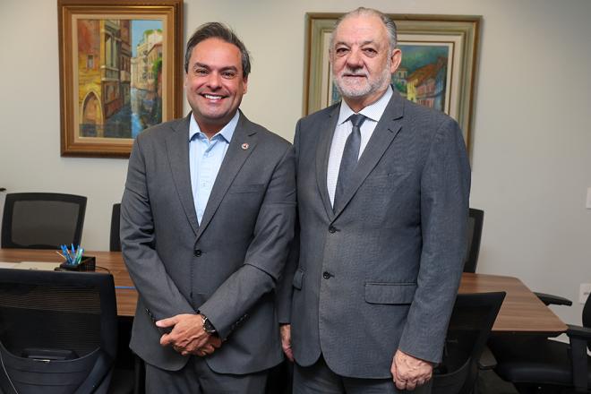 Deputado estadual Rafael Martins se reuniu com o 1º vice-presidente do TJMG, desembargador Marcos Lincoln dos Santos, para tratar do assunto