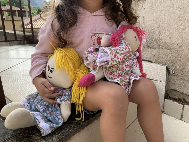 A criança e o adolescente têm direito à liberdade, ao respeito e à dignidade; E o brincar faz parte disso 