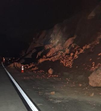 Pista da BR-381 é interditada em Antonio Dias, no sentido a Belo Horizonte 