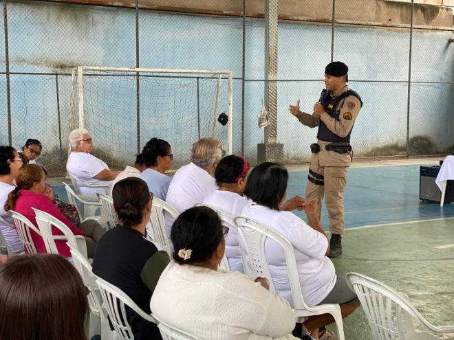 O Agosto Lilás ocorre em âmbito nacional com diversas ações de conscientização e proteção para mulheres