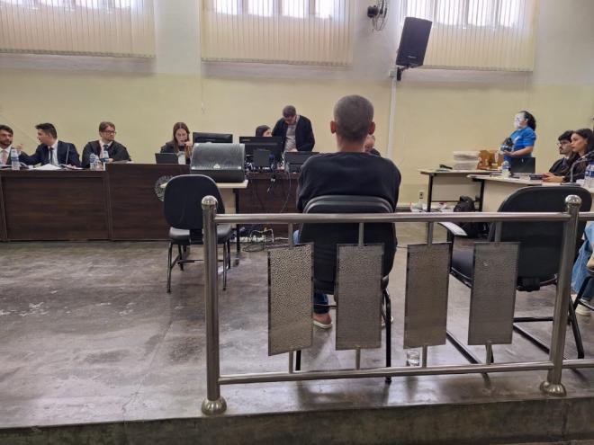 Sessão foi iniciada na manhã de quarta-feira, não tem hora prevista parar acabar e já é o julgamento mais longo da história da Comarca de Timóteo 