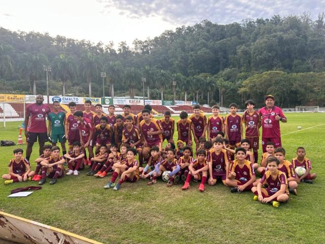 A escolinha do Acesita treina em várias categorias para a disputa de amistosos e da Copa Leste Diário do Aço 