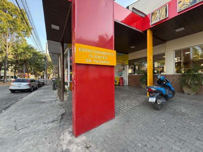 Clientes são induzidos a acreditarem que são prioridade no estacionamento 