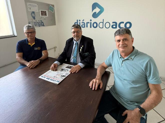 Na semana que passou, o governador distrital do Rotary Club visitou o Instituto Ideias 