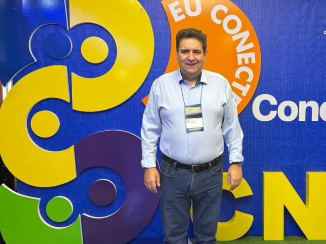 Em Coronel Fabriciano, o evento terá como destaque a participação do primeiro vice-presidente da CNM, Marcos Vinícius, que trará sua visão estratégica sobre os principais temas que impactam os municípios