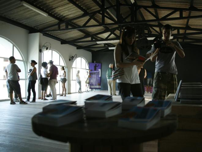 Projeto pretende transformar quintais em espaços de convivência literária