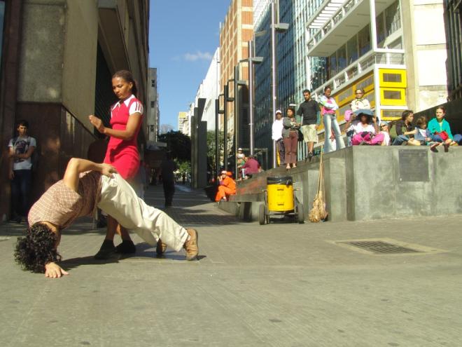 Evento movimenta artistas e grupos culturais de artes urbanas e comunitárias