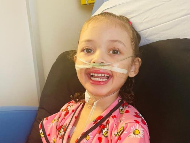 Pietra Guedes Stefanin, a criança mais nova da América Latina a receber o transplante de dois pulmões