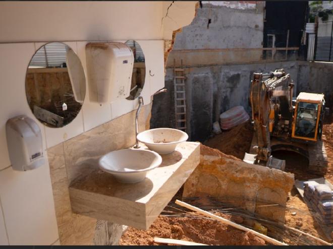Dono do restaurante afirma que nenhuma medida foi tomada por parte da construtora 
