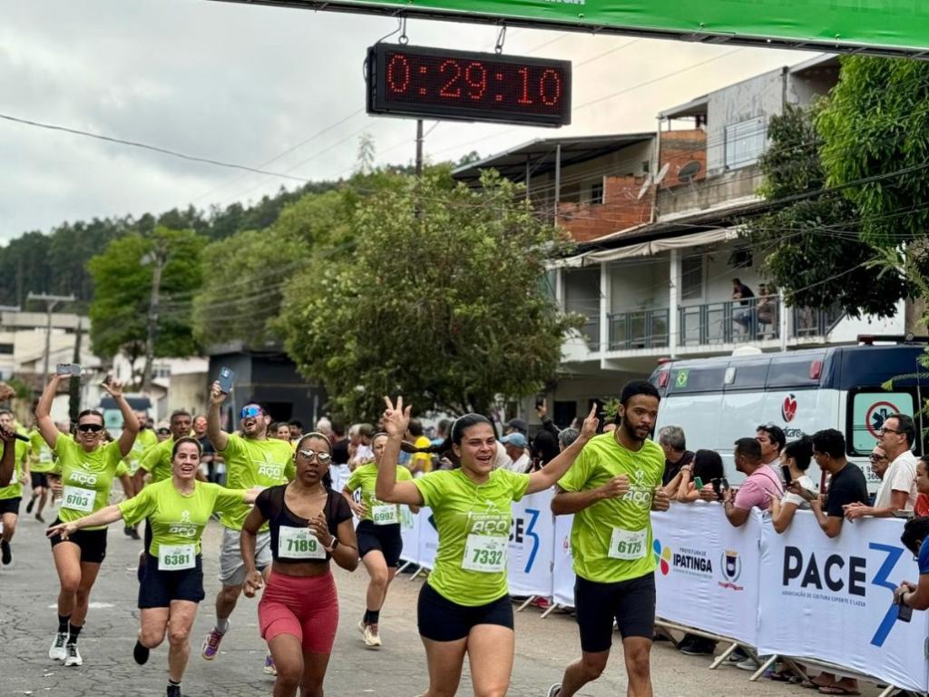 Com largada no bairro Bom Retiro, a corrida foi promovida pela Usiminas, em parceria com a Pace3 e o Instituto Brasil Igualdade Social (IBIS)