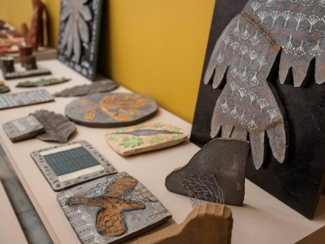 Mostra que reúne peças criadas no projeto Agregando Artes - Ano II