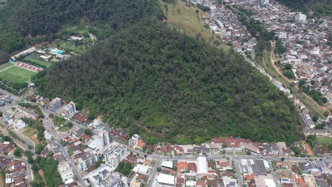 Moradoresdo Funcionários querem evitar a derrubada desta mata 