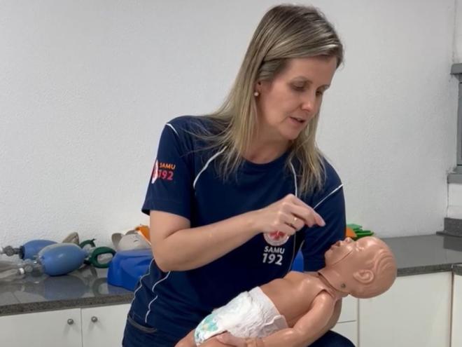 Kênia Boy é enfermeira do Samu e docente do Unileste 