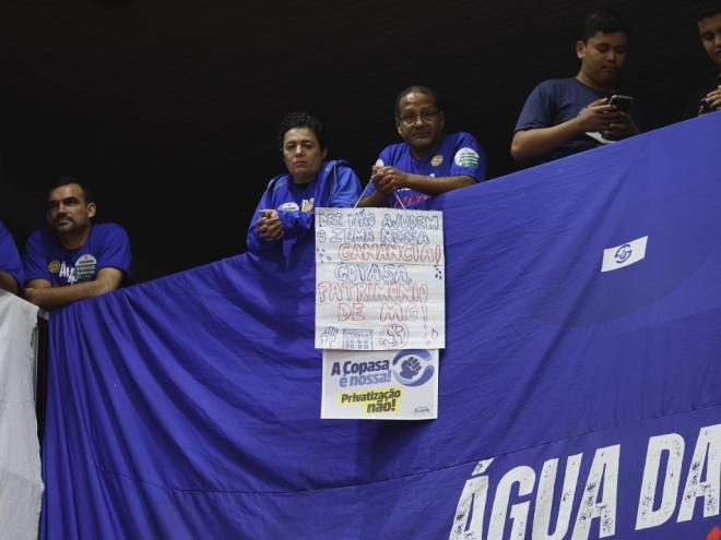 Funcionários da companhia protestaram, em vão, nas galerias da ALMG