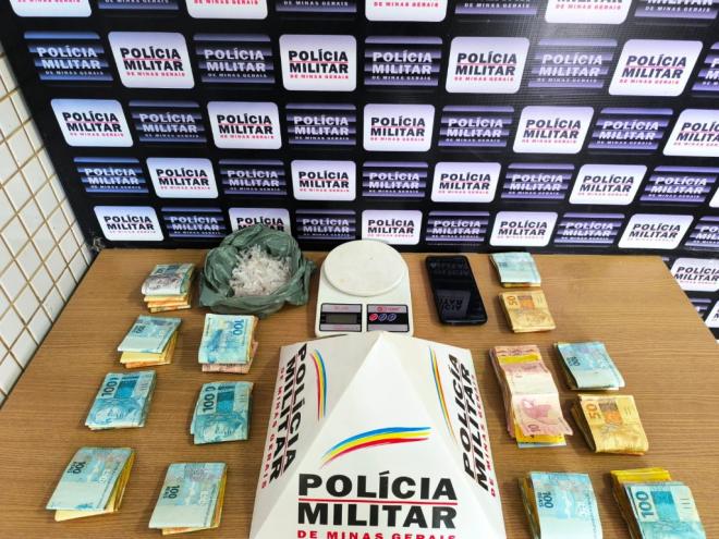 Foram apreendidos mais de R$ 50 mil em dinheiro