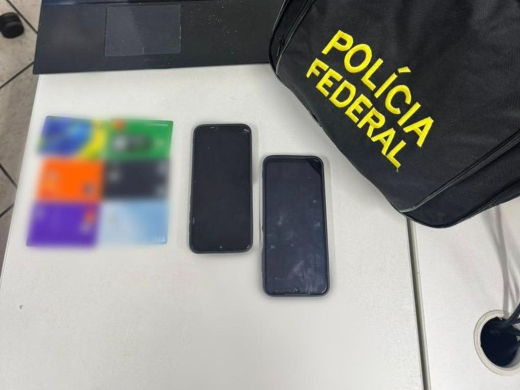 Homem que recebeu dinheiro desviado de seis vítimas de golpe foi alvo de mandados judiciais de busca e apreensão em Minas Gerais 