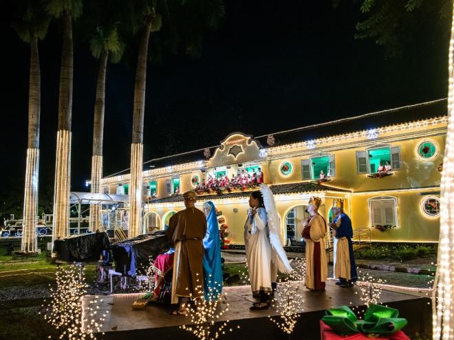 Fundação Aperam Acesita vira atração e convida a comunidade para celebrar a chegada do Natal