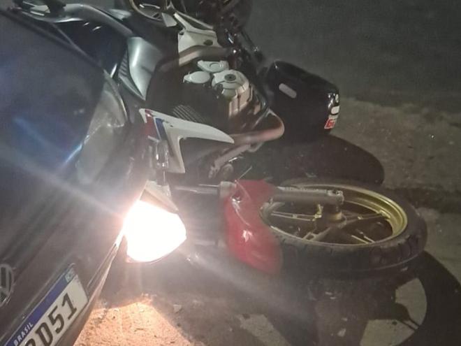 Criminosos usaram no atentado a tiros uma motocicleta tomada em um assalto recentemente, no bairro Bom Jesus, em Coronel Fabriciano 