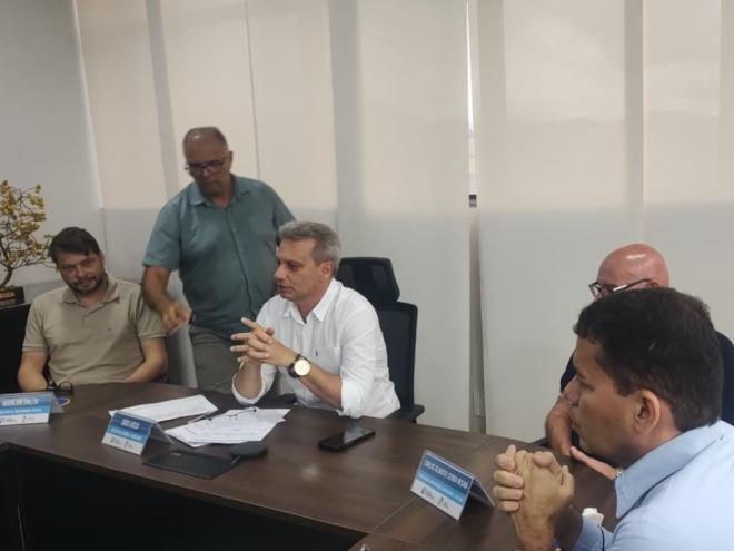 Prefeito de Coronel Fabriciano explicou que, em breve, o município ganhará novos equipamentos para educação