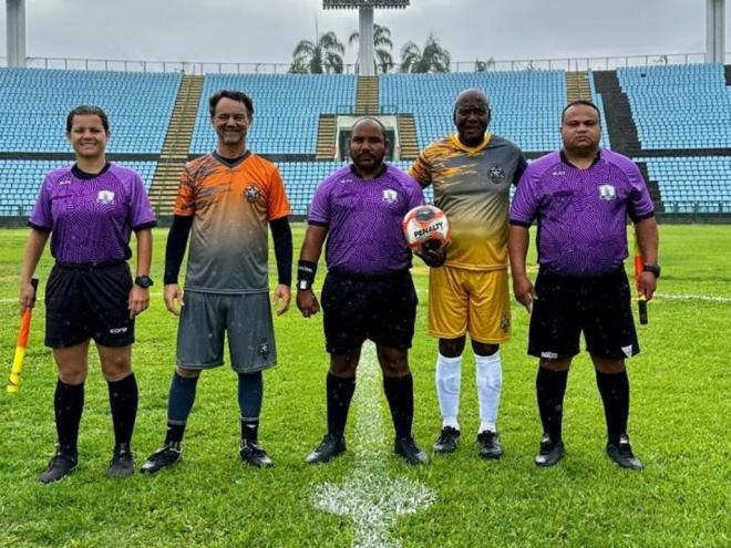 Arbitragem da partida que reúne antigo conhecidos do Bom Retiro e bairros vizinho