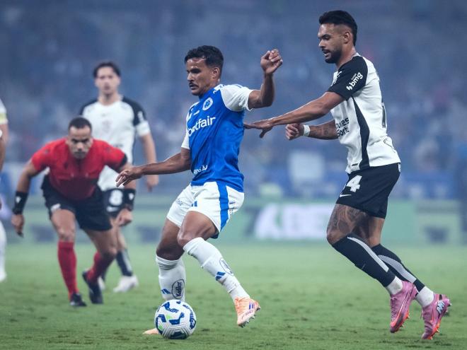 As duas equipes se enfrentam no Mineirão pelo jogo de ida da semifinal