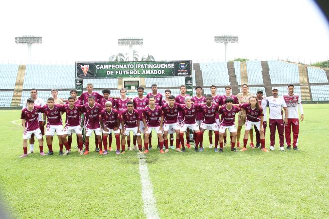 O Iguaçu ficou com o vice-campeonato