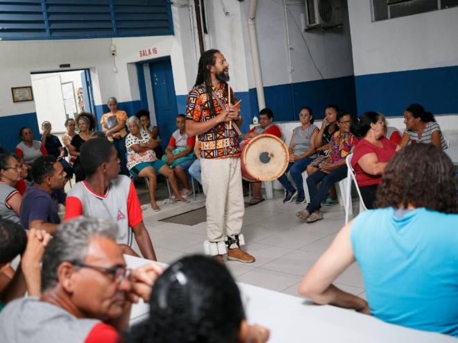 No encontro foi apresentado o single ''Cantando Alto''