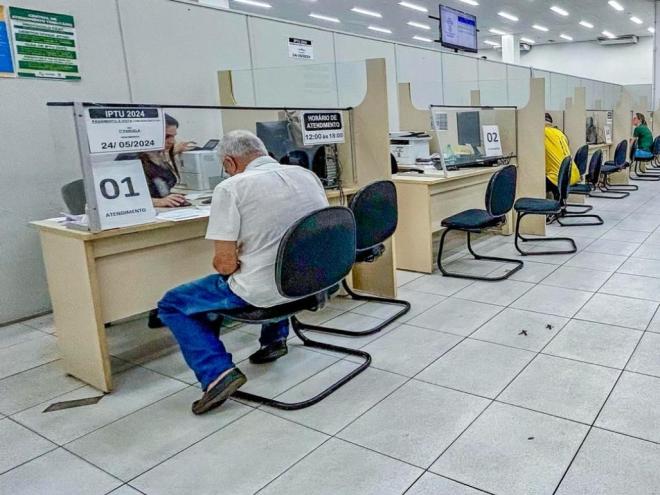 Dívidas pequenas de poucos anos e grandes débitos de longo prazo são equiparadas