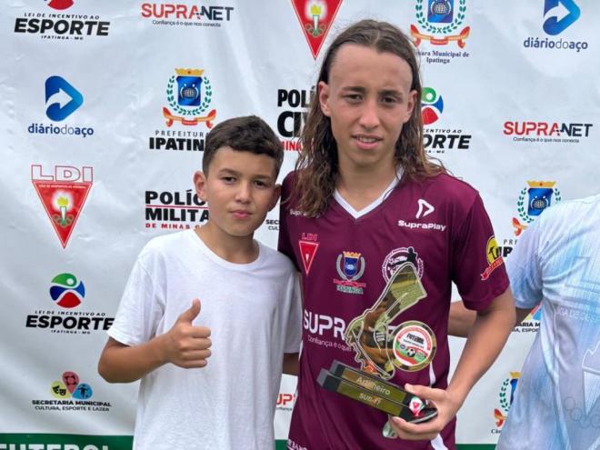 Cleiler Lúcio, artilheiro do Sub-17 da temporada passada com a camisa do Iguaçu, com 21 gols 