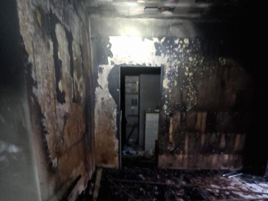 Casa ficou completamente destruída