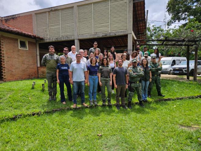 Encontro reuniu representantes de municípios, MP, e sociedade civil para discutir regras de uso da via que atravessa o PERD e inclui a Ponte Queimada.