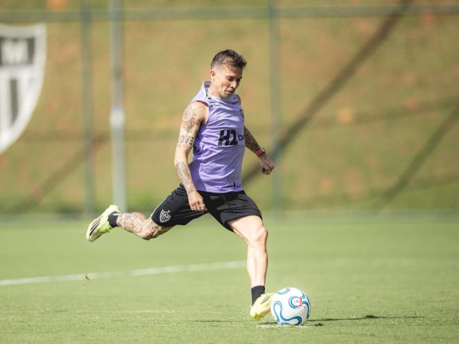 Meia Bernard deve ser um dos titulares na Venezuela