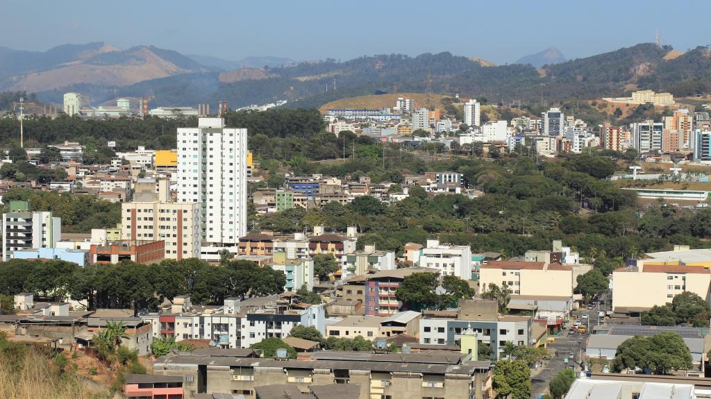 A cidade tem população estimada em 235.445 habitantes, área territorial de 164,884 km²