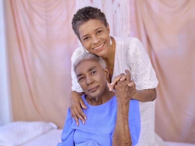 Antônia Maria e sua filha Diene Moura 