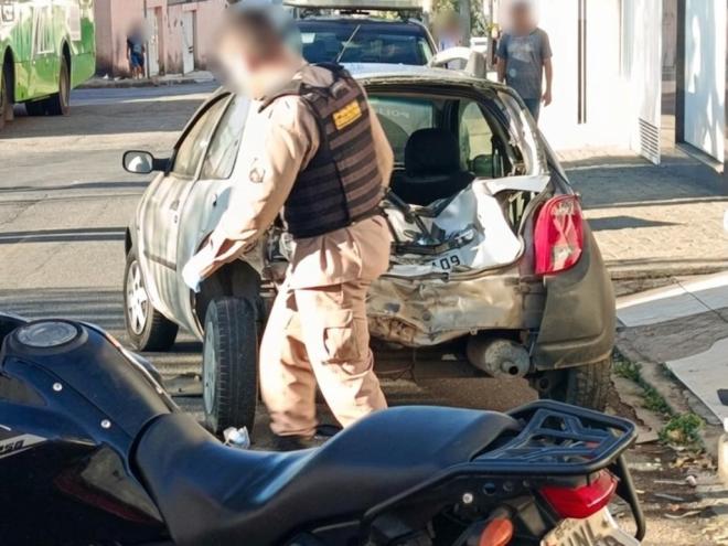Causas do acidente ainda serão apuradas, mas indícios apontam que motociclista acelerava forte na descida da rua Gaivota