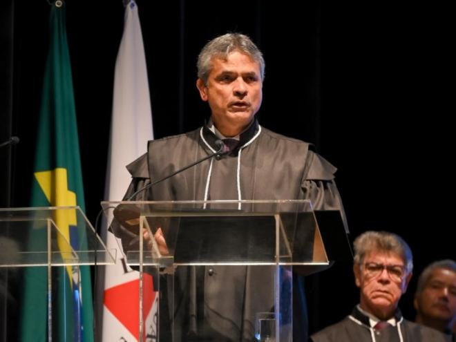 Destaque DA