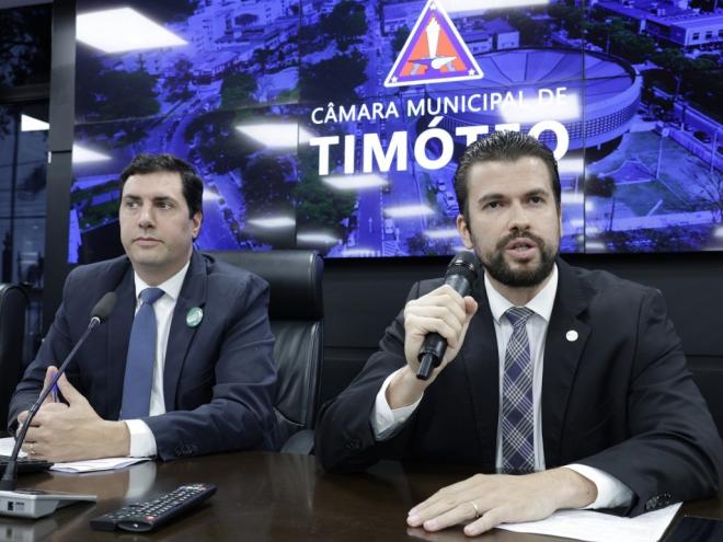 Promotor Bruno Torrano expõe os motivos de instauração do inquérito contra a prefeitura