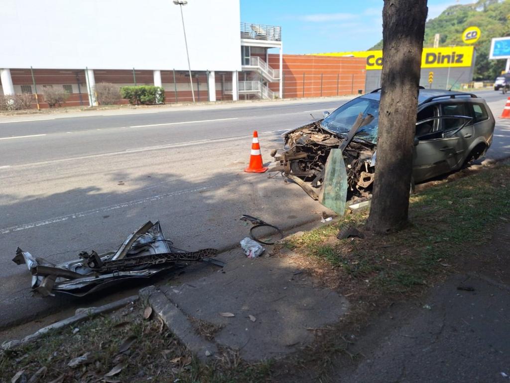Sinistro foi registrado atrás do shopping em Ipatinga 