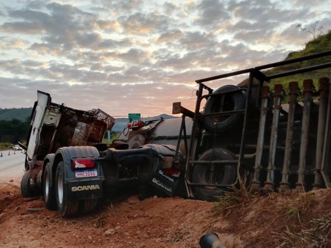 Trecho da 381 no povoado do Machado em Antônio dias é palco de constantes acidentes  