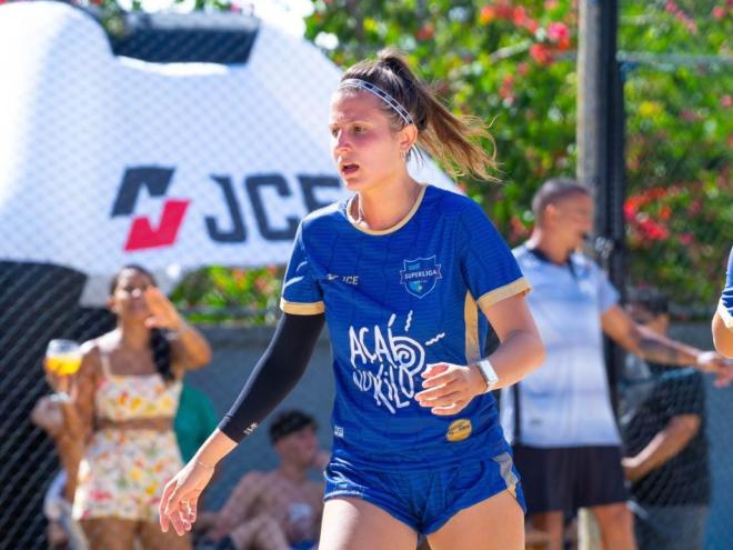 Brenda Carvalho será uma das presenças femininas no evento do Futevôlei 
