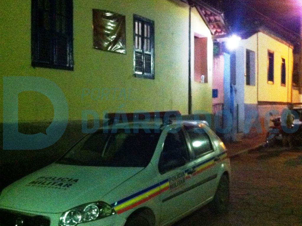 A confusão fatal aconteceu neste bar, localizado na praça Ana Angélica, no Centro de Antônio Dias