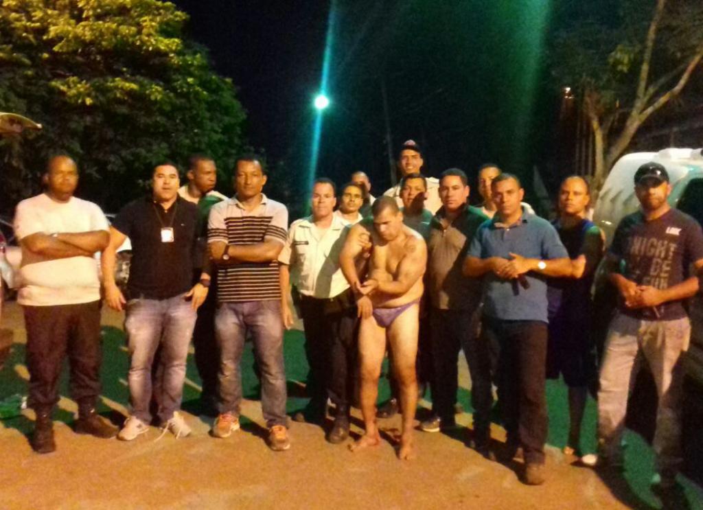 Ronivelson, saiu do bloco onde estava preso na PDMC, vestido de mulher e foi recapturado no meio do mato, em Ipaba