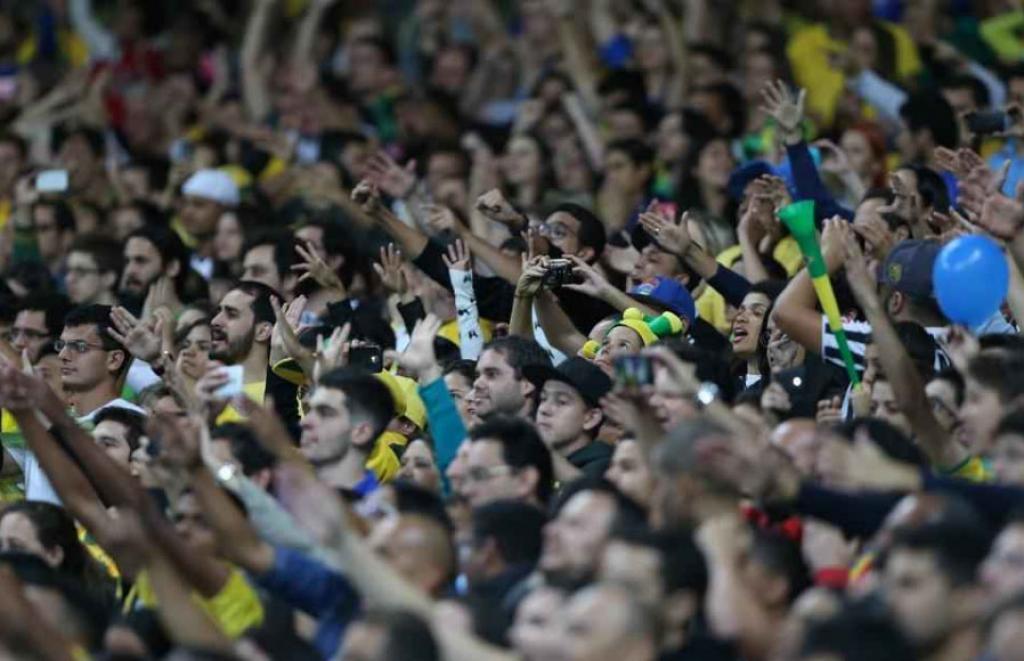 Com 52 mil pagantes, estádio Mineirão foi à loucura com resultado, nos pênaltis