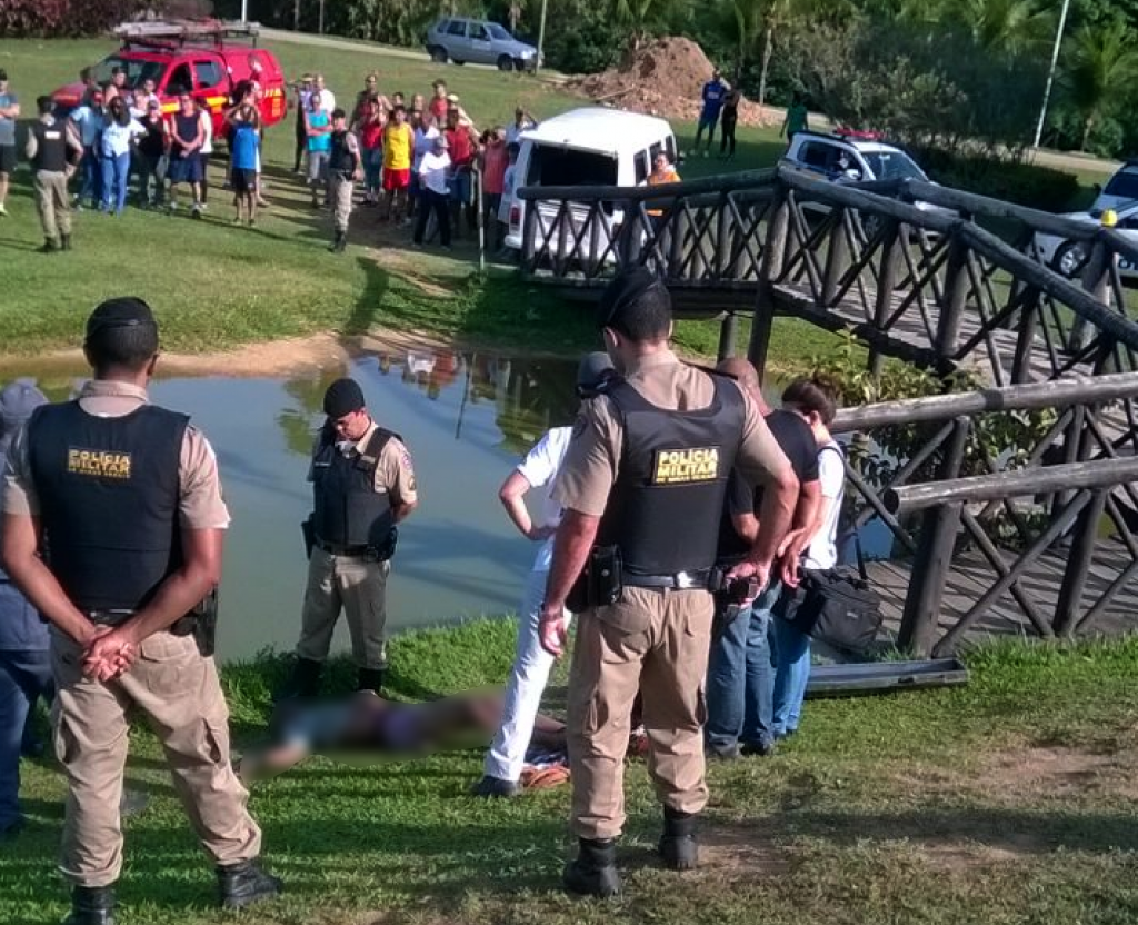 Usuários do Parque Ipanema chegaram para fazer exercícios e depararam com o corpo na água da lagoa