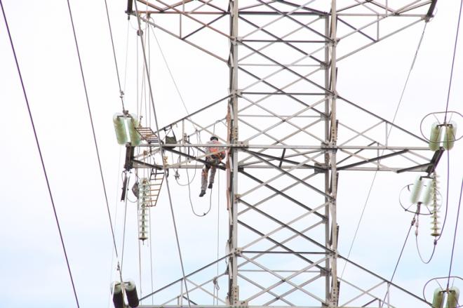 Com período mais quente, Cemig alerta consumidores sobre sobrecarga de energia