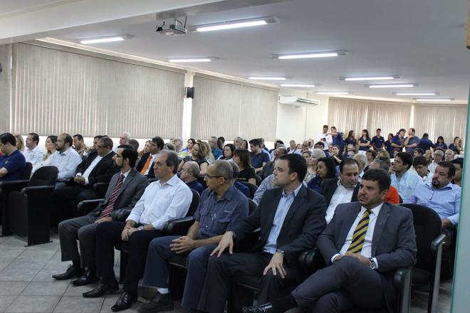 O café da manhã contou com representantes de instituições e da sociedade organizada de Ipatinga